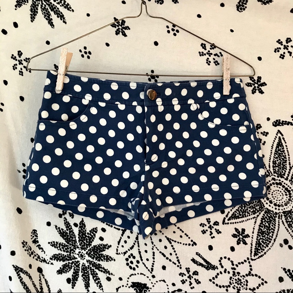 Forever 21 fabric polka dot short shorts